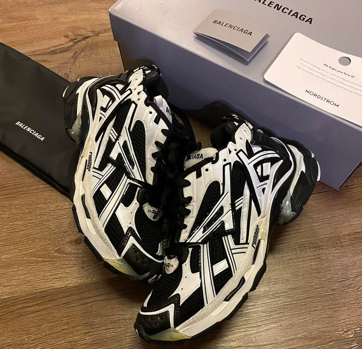 balenciaga runners